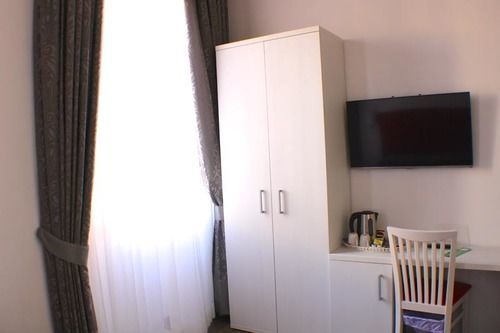 Laterani Dfm Gasthof 2*